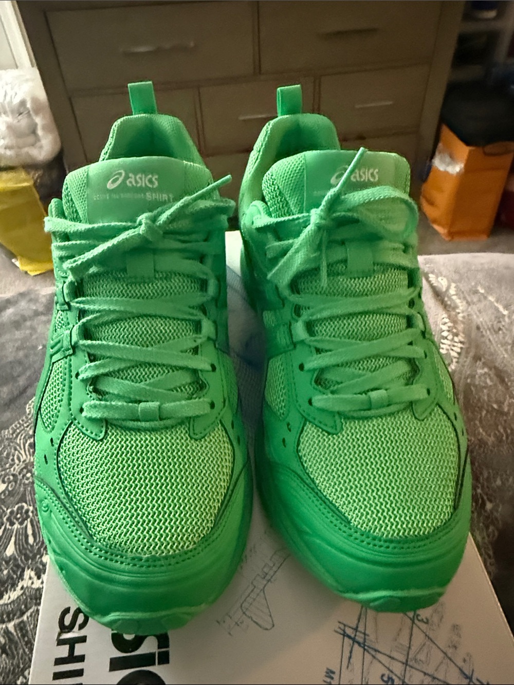 Asics x Comme des Garcons Shirt Collaboration All-Green Mesh Running Sneaker - Picture 3 of 6